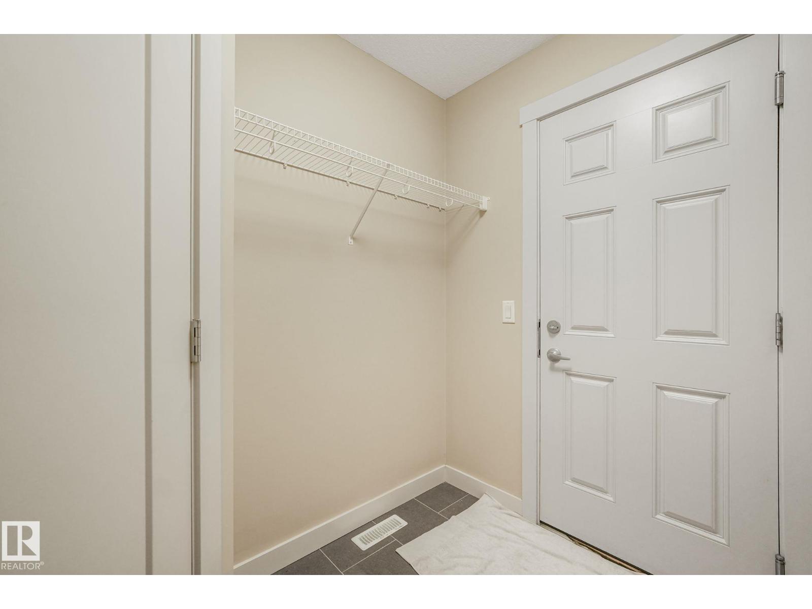 16619 14 AV SW - 19