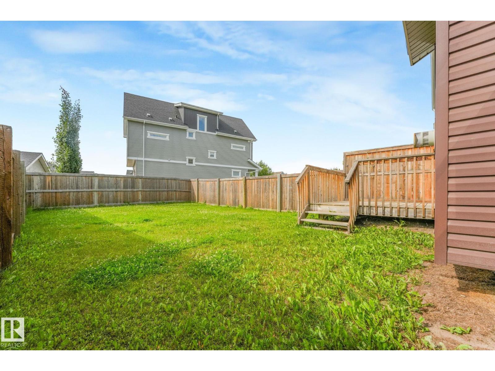 16619 14 AV SW - 55
