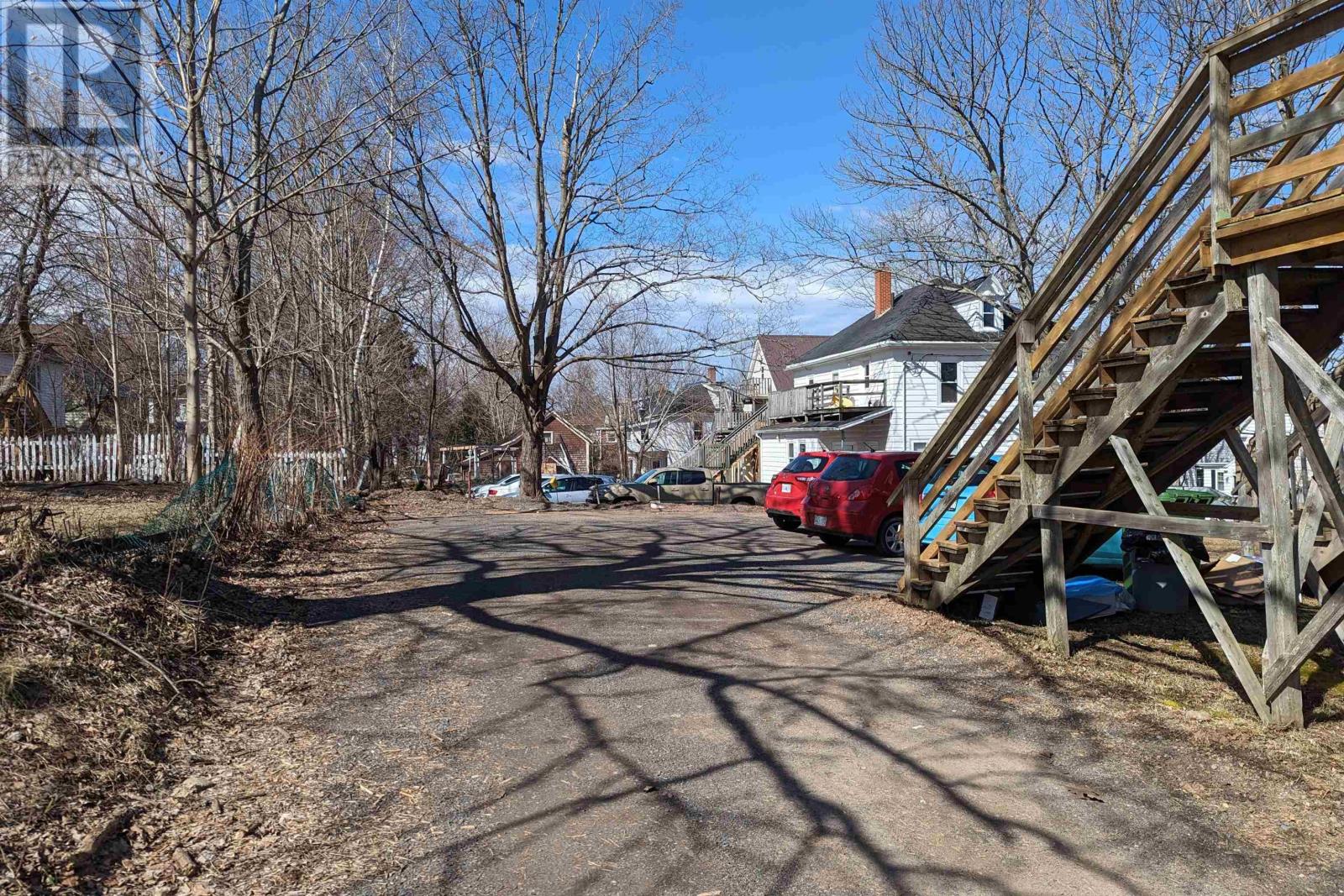 18 Gaspereau Avenue - 12
