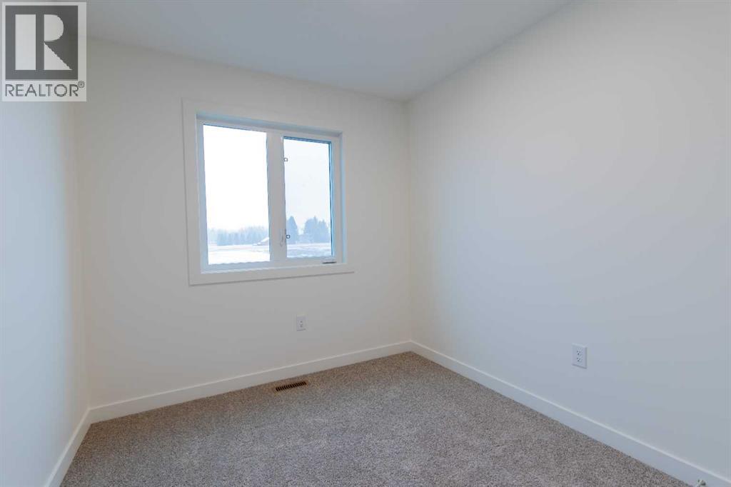 2817 16 Avenue - 27