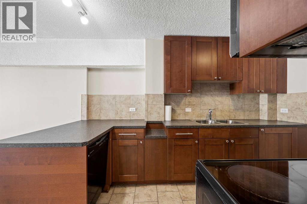 #660 519 17 Avenue SW - 13