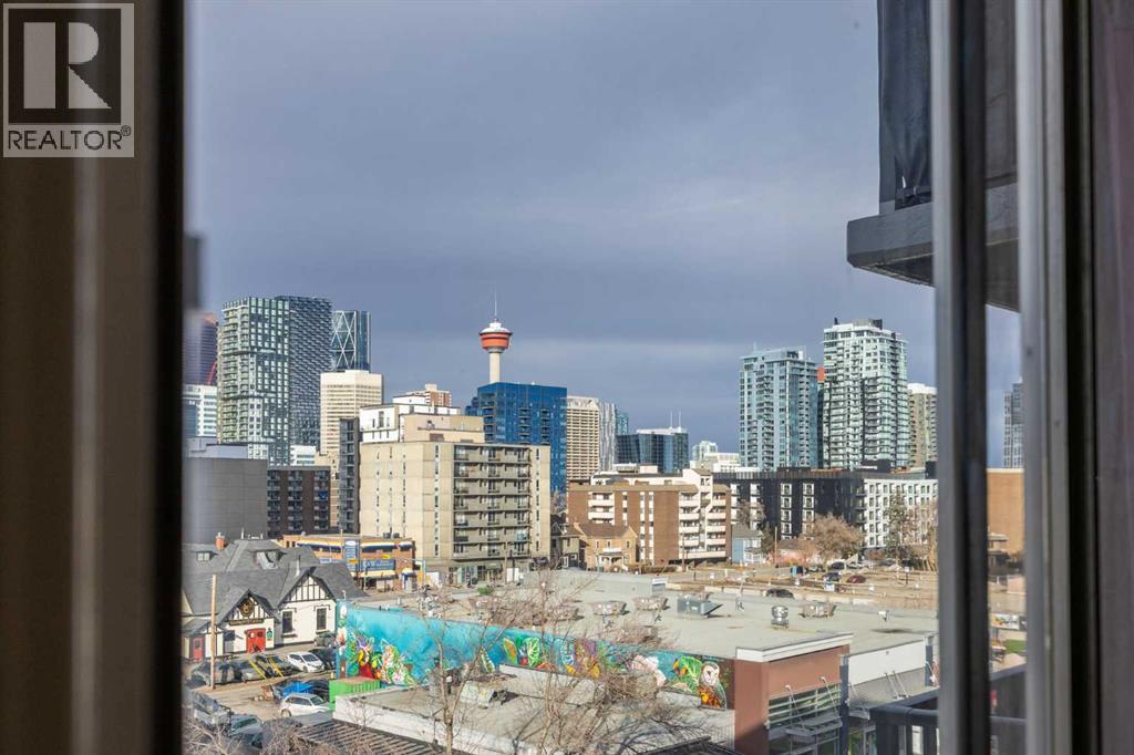 #660 519 17 Avenue SW - 5