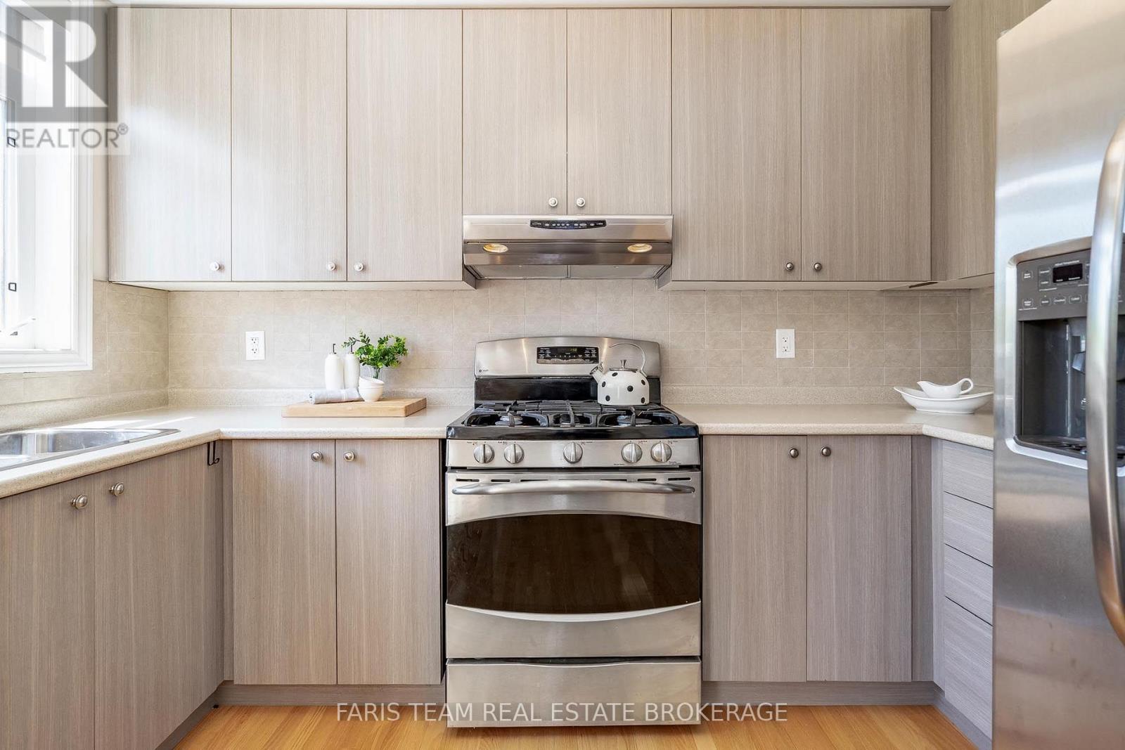 26 BARRINGTON TRAIL - 5