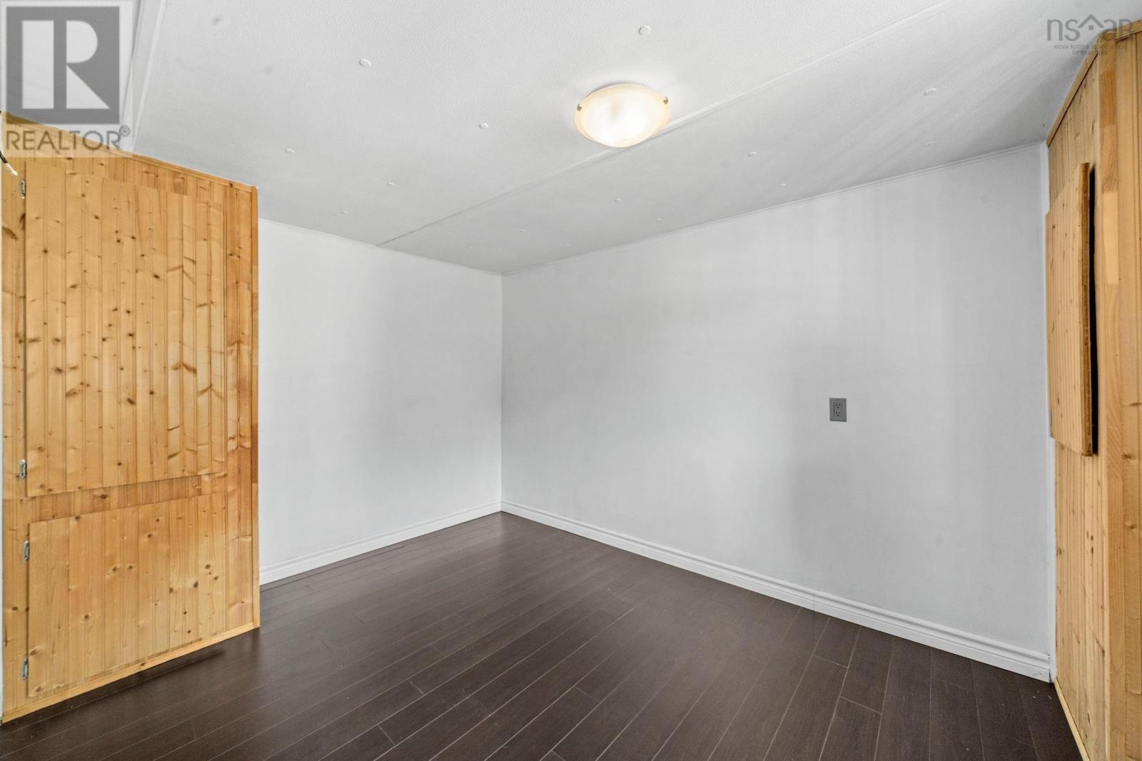 700 New Ross Road - 15