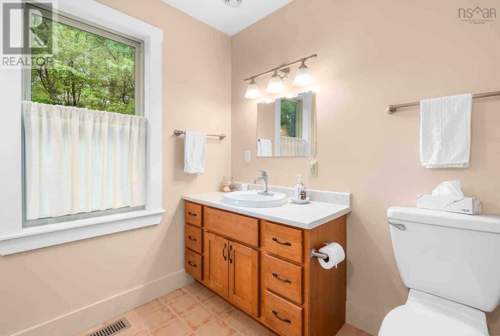 5 Kenley Road - 26