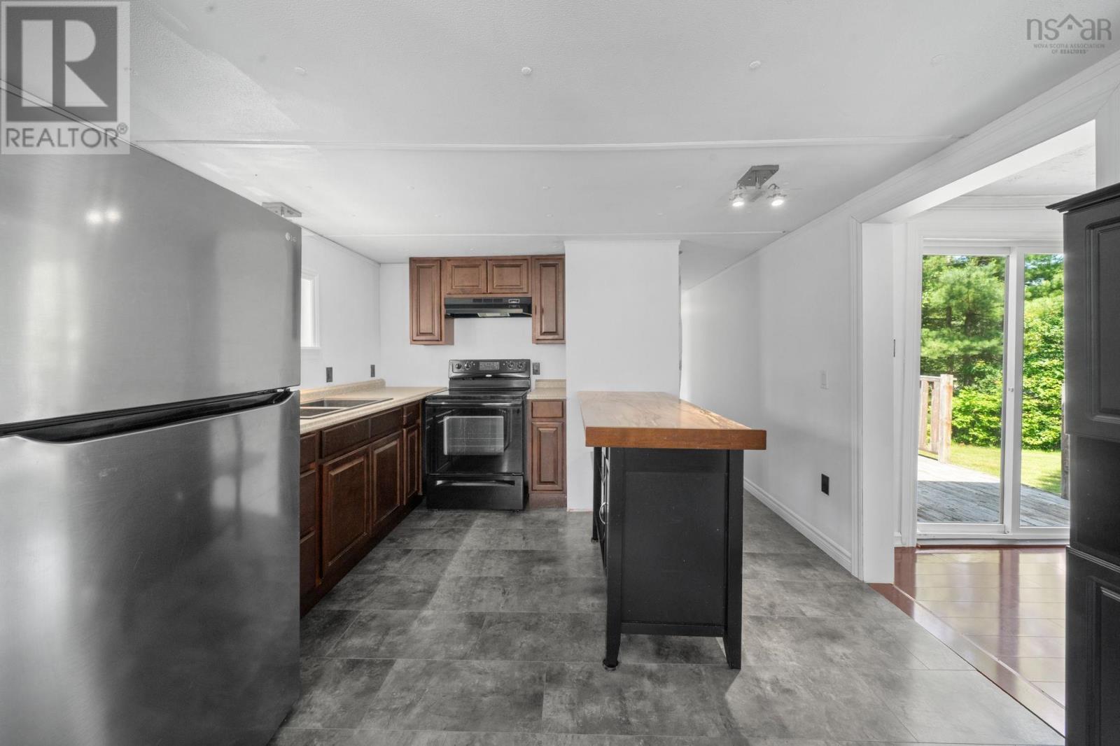 700 New Ross Road - 6