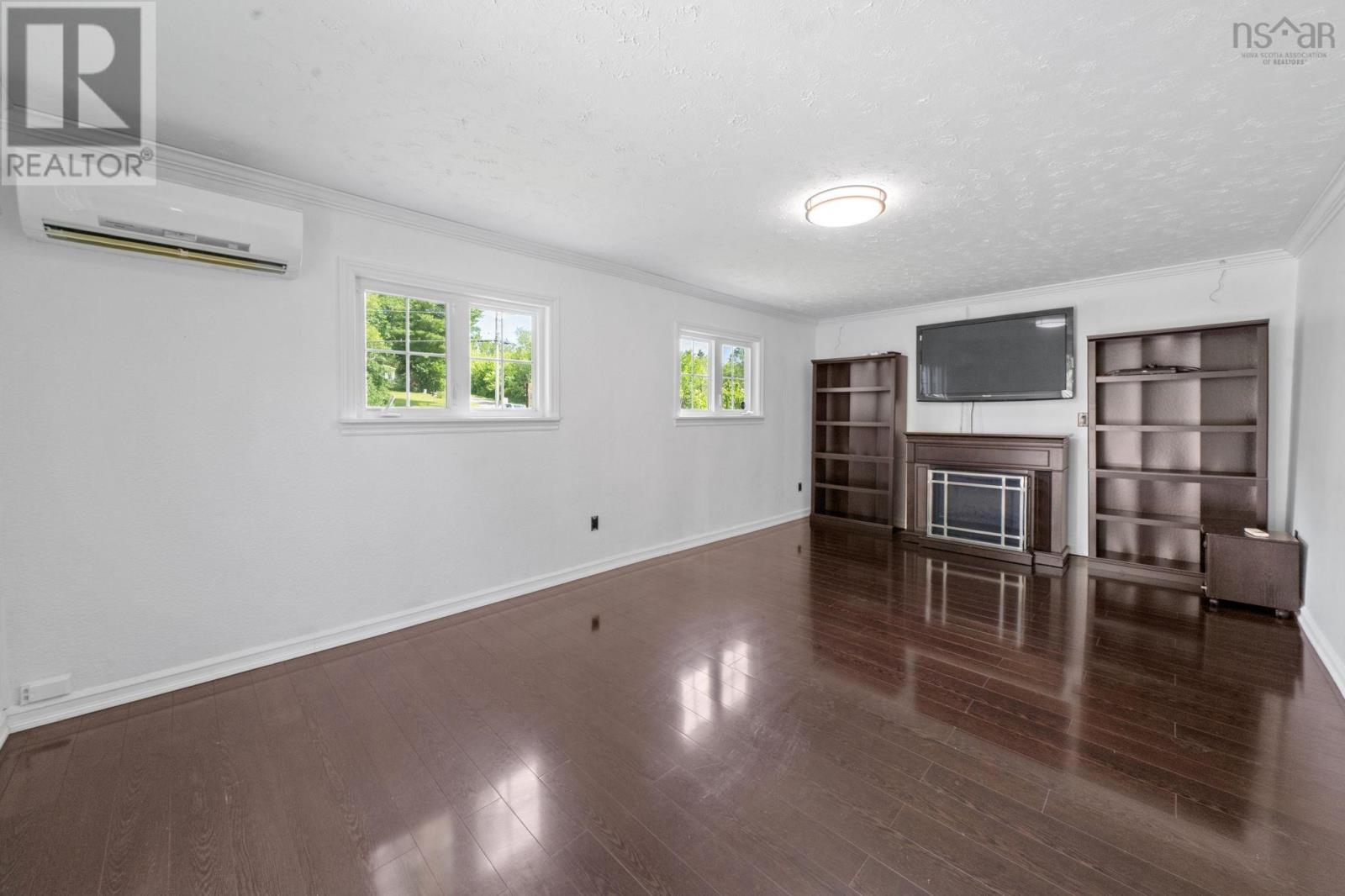 700 New Ross Road - 10