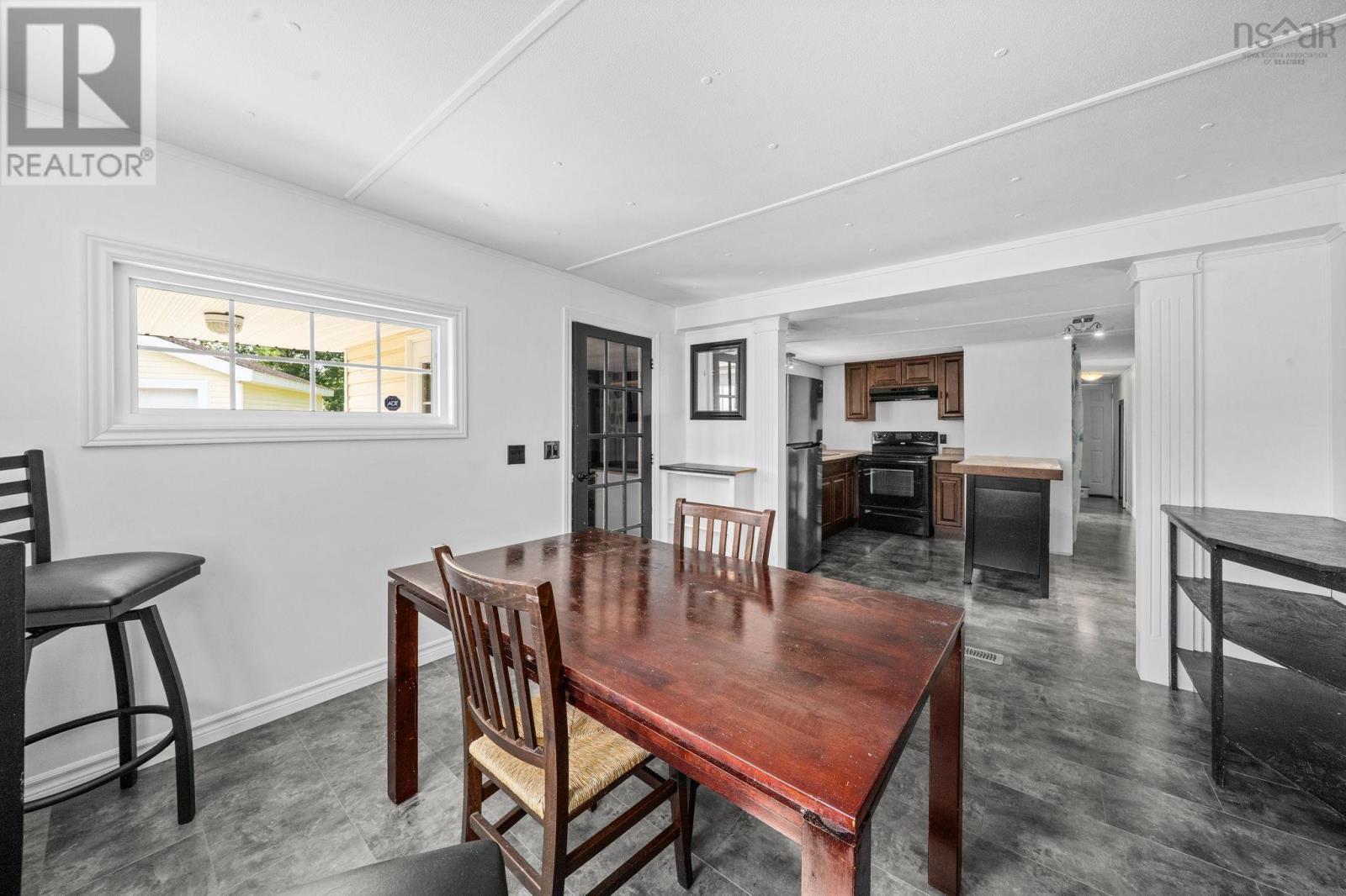 700 New Ross Road - 5