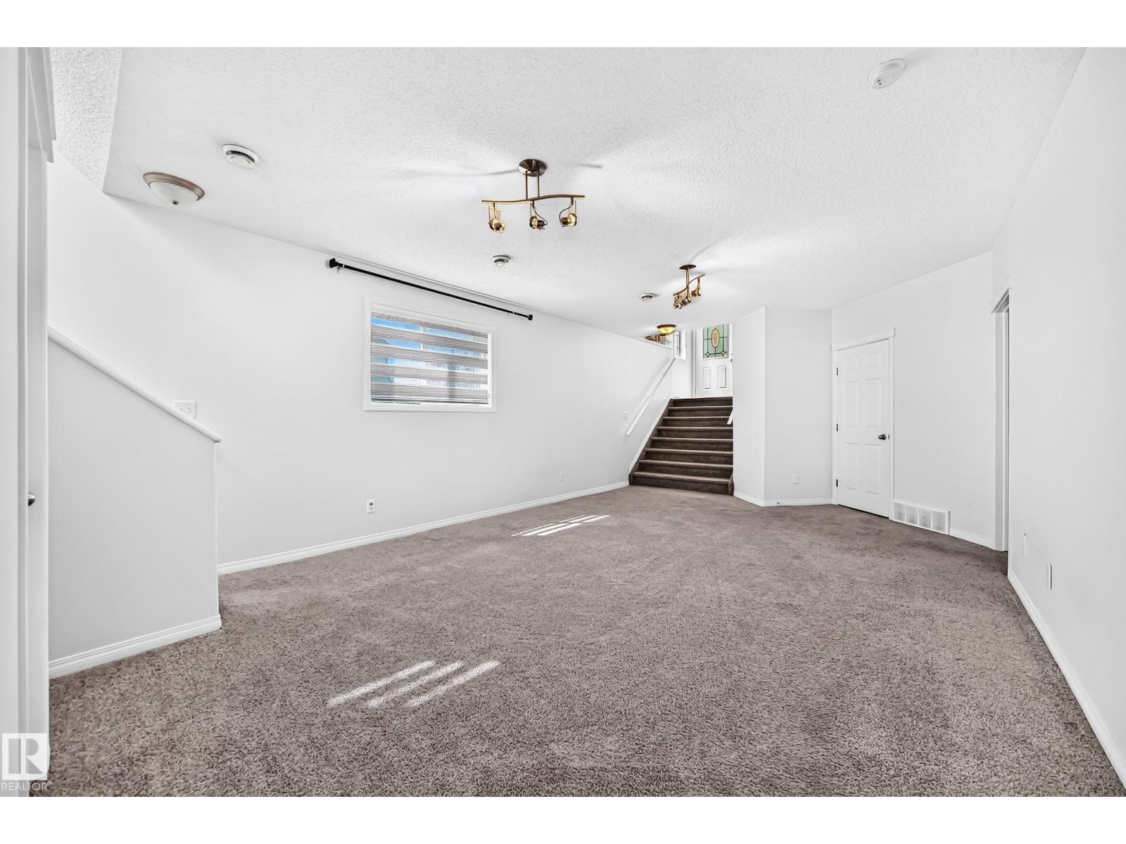 11249 167A AV NW - 33