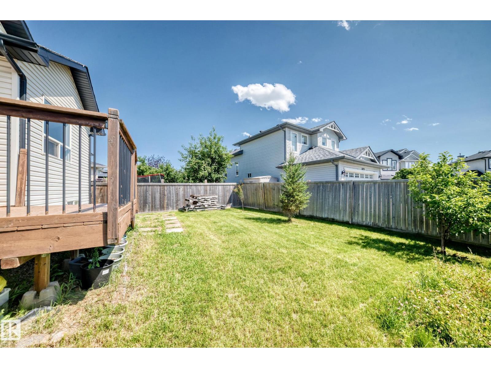 11249 167A AV NW - 44