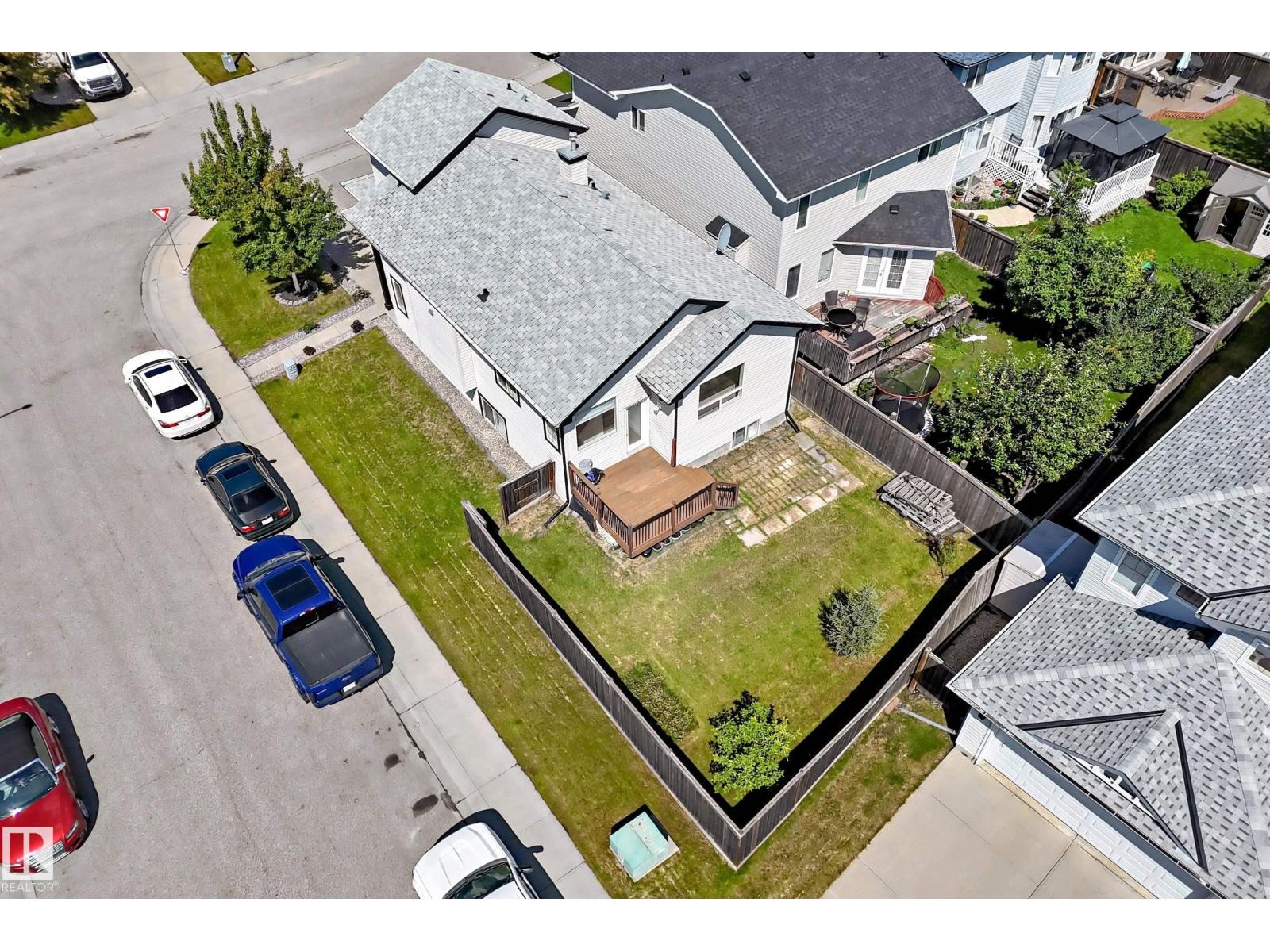 11249 167A AV NW - 51