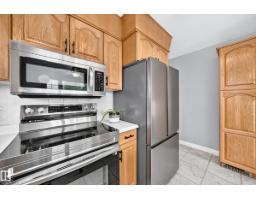 7916 130 Av Nw, Edmonton, AB T5C1Y5 Photo 10