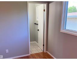 7312 137 Av Nw, Edmonton, AB T5C2L5 Photo 22