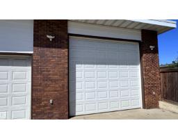 7312 137 Av Nw, Edmonton, AB T5C2L5 Photo 35
