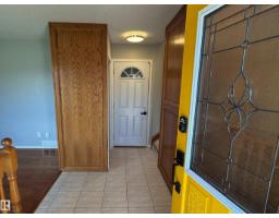 7312 137 Av Nw, Edmonton, AB T5C2L5 Photo 9