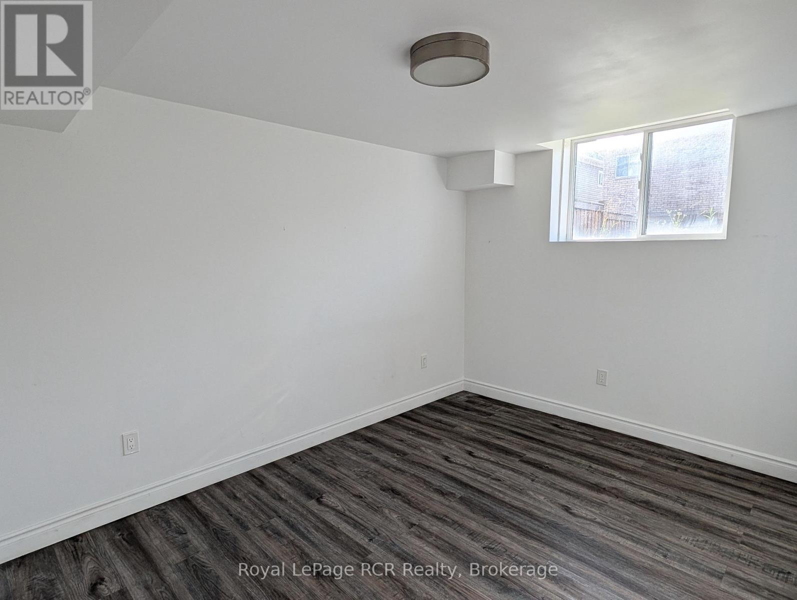 125 MORDEN DRIVE - 18