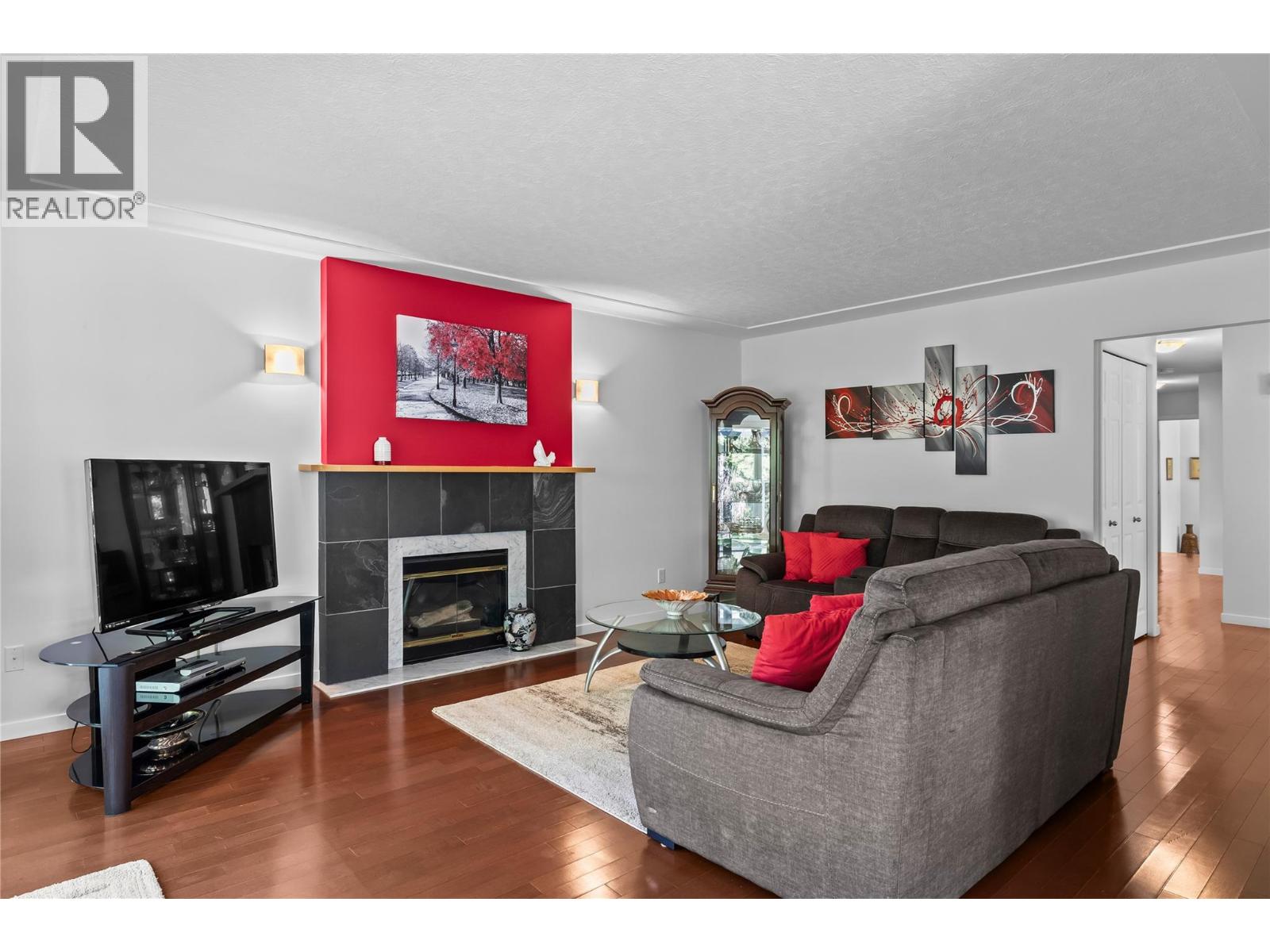 #15 3370 Casorso Road - 16