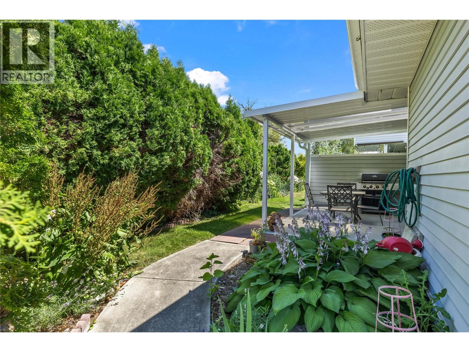 #15 3370 Casorso Road - 4