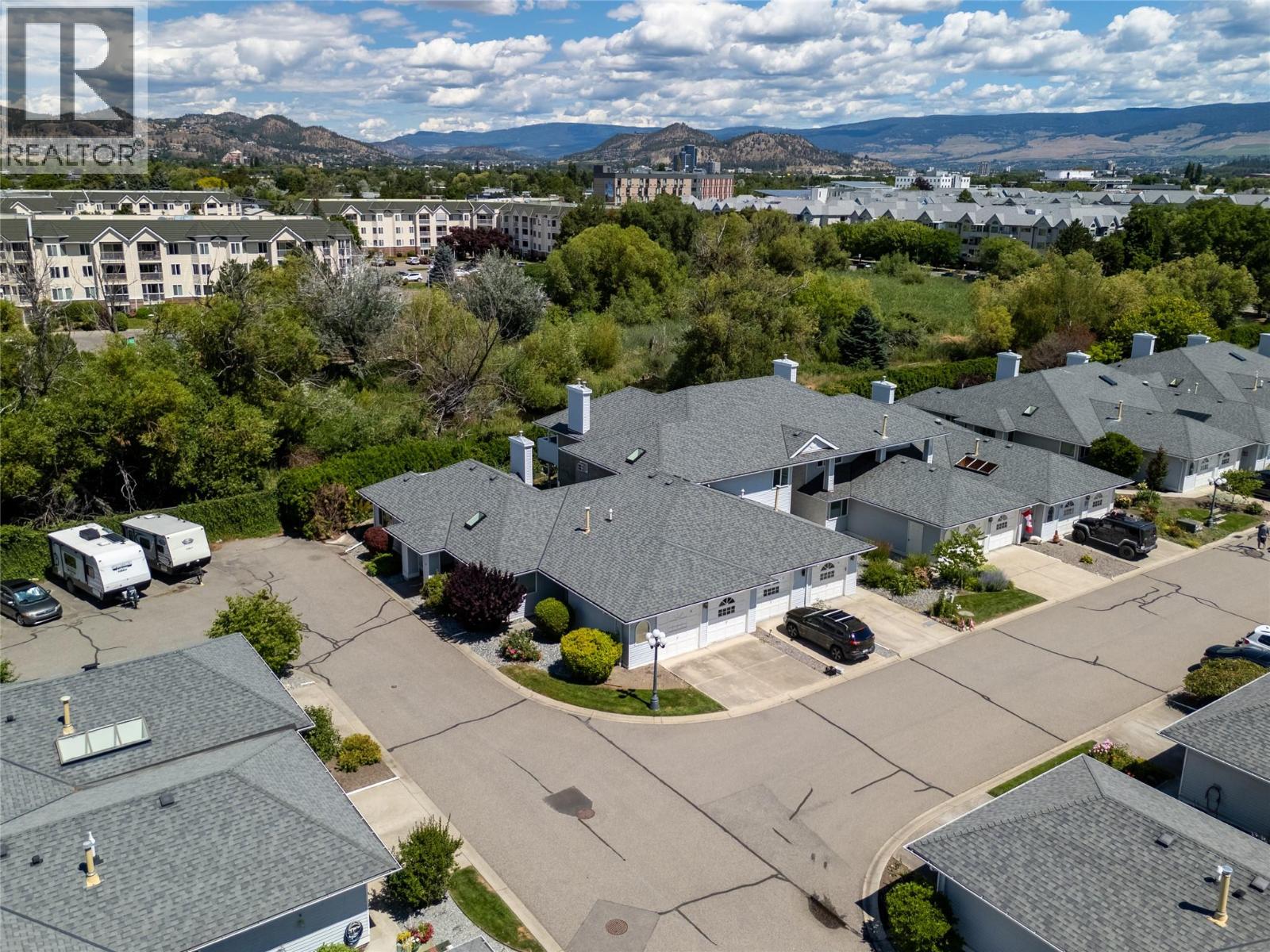 #15 3370 Casorso Road - 40