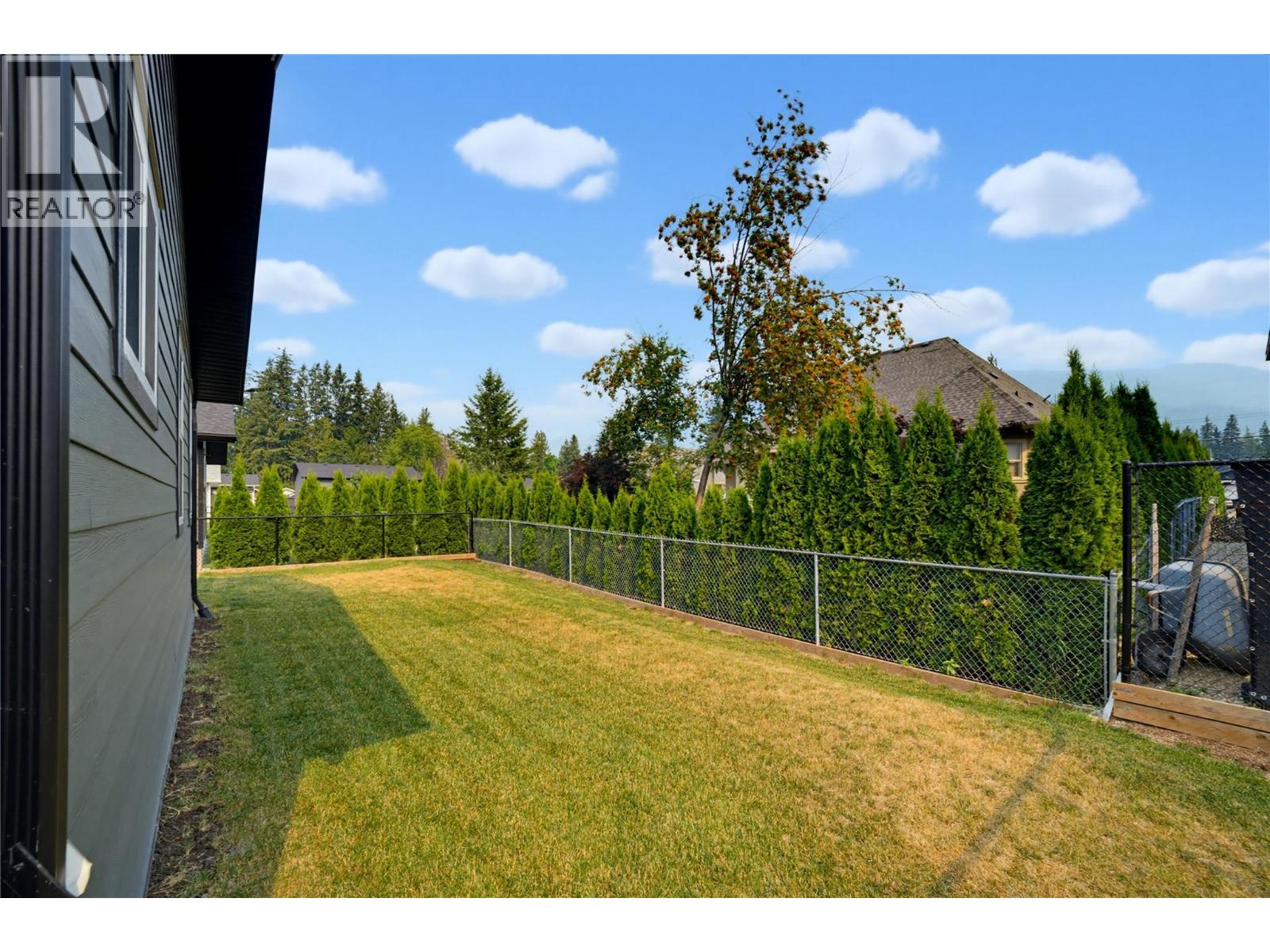  728 Elderberry Walk, Sicamous