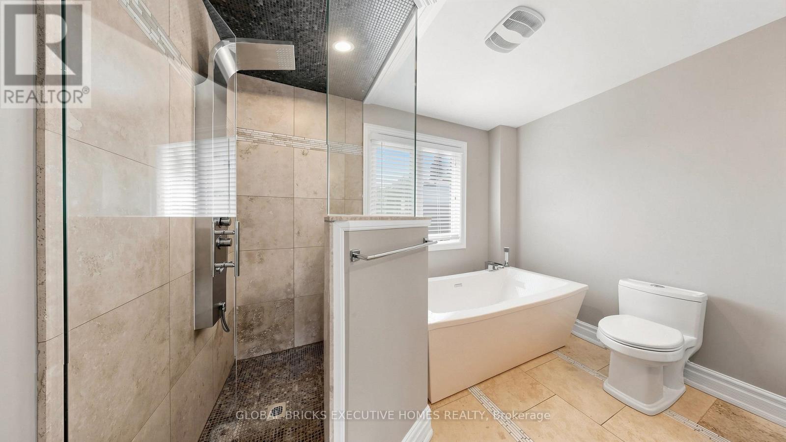 33 ANN STREET - 28