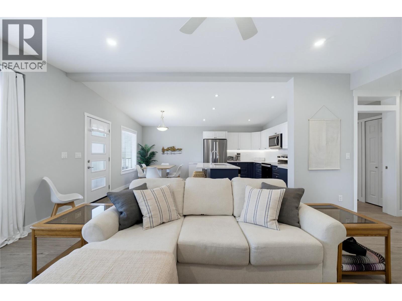  728 Elderberry Walk, Sicamous