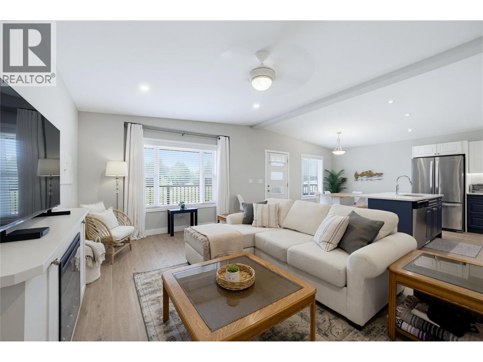  728 Elderberry Walk, Sicamous
