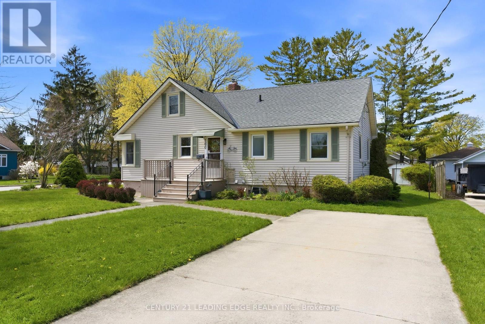 160 WIDDER STREET - 2