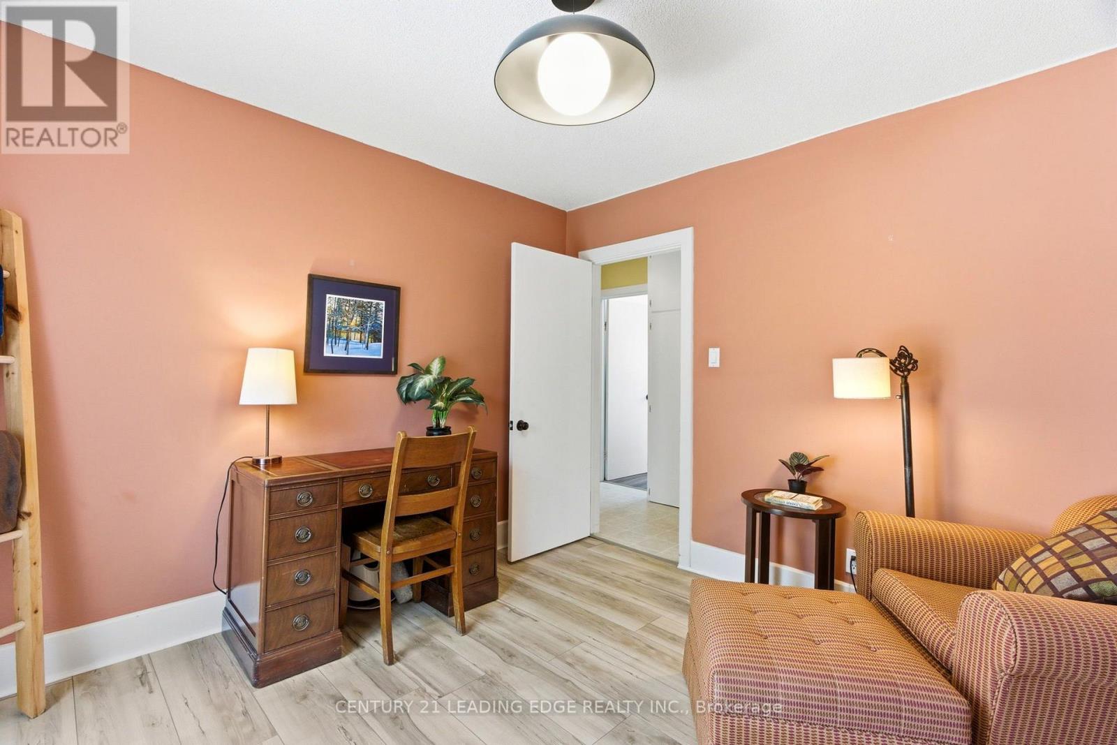 160 WIDDER STREET - 19
