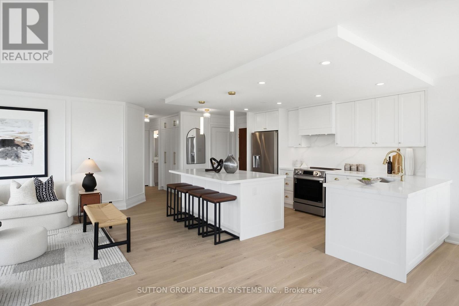 #601 1320 ISLINGTON AVENUE - 12