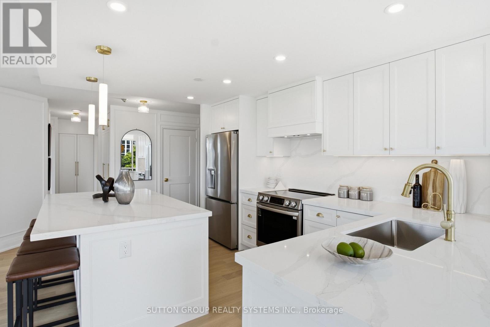 #601 1320 ISLINGTON AVENUE - 13