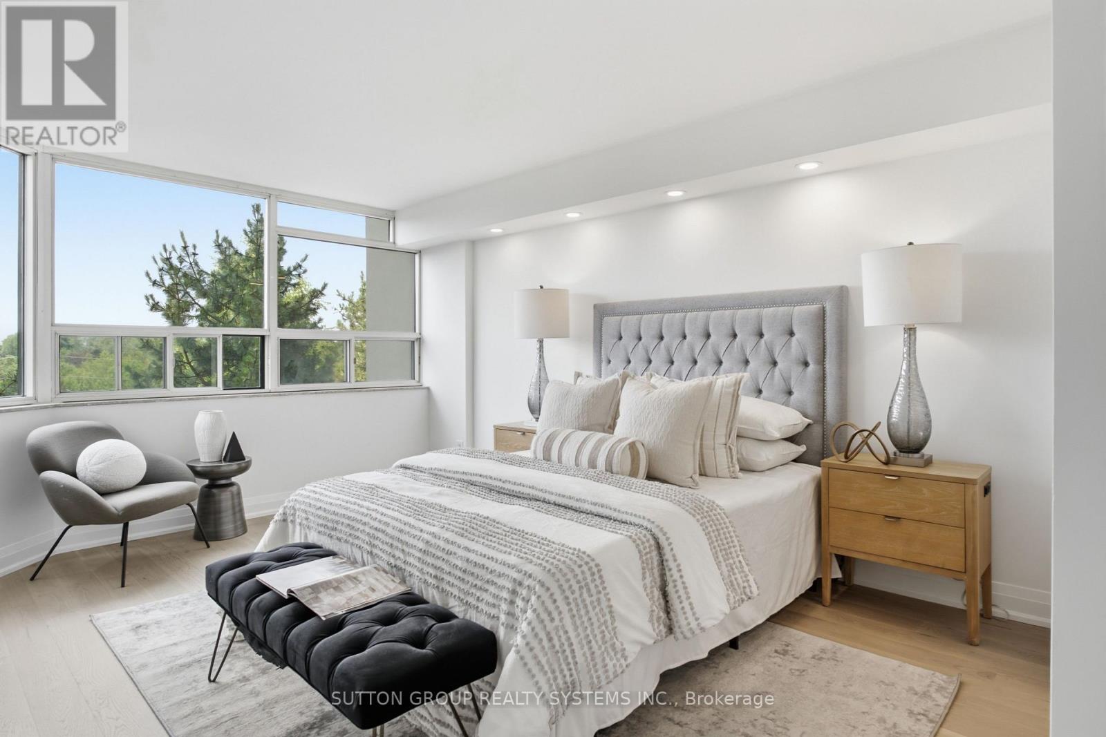 #601 1320 ISLINGTON AVENUE - 28