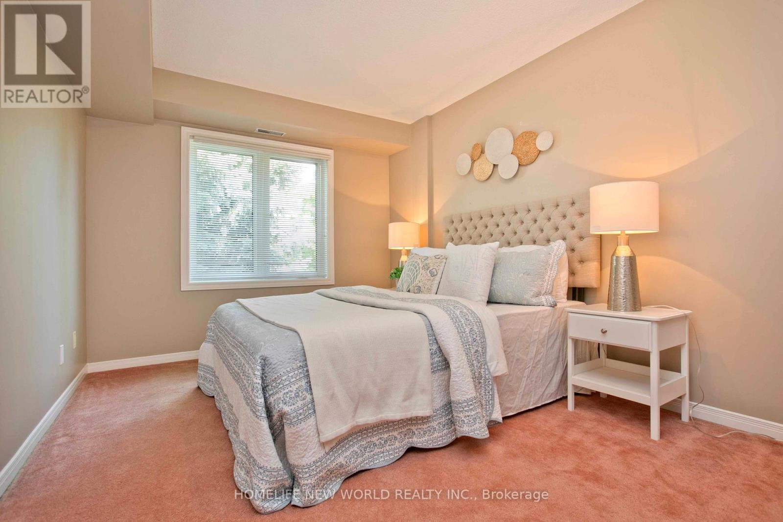 #18 2120 HEADON ROAD - 13