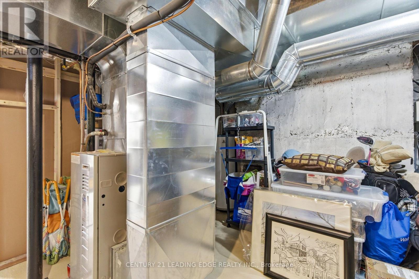 160 WIDDER STREET - 41
