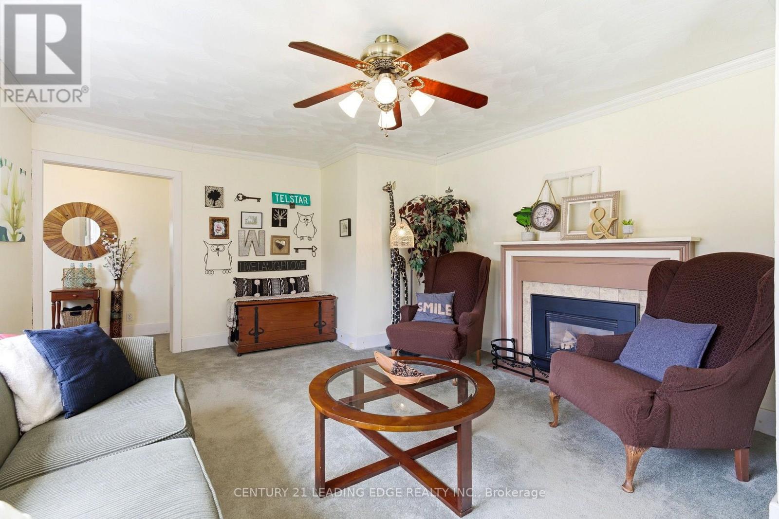 160 WIDDER STREET - 27