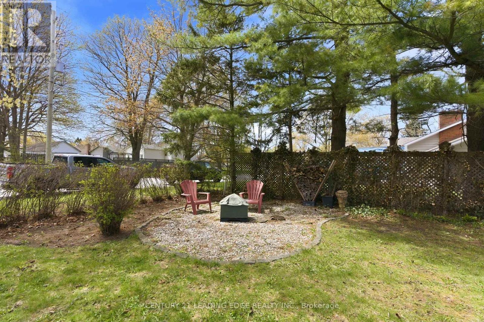 160 WIDDER STREET - 44