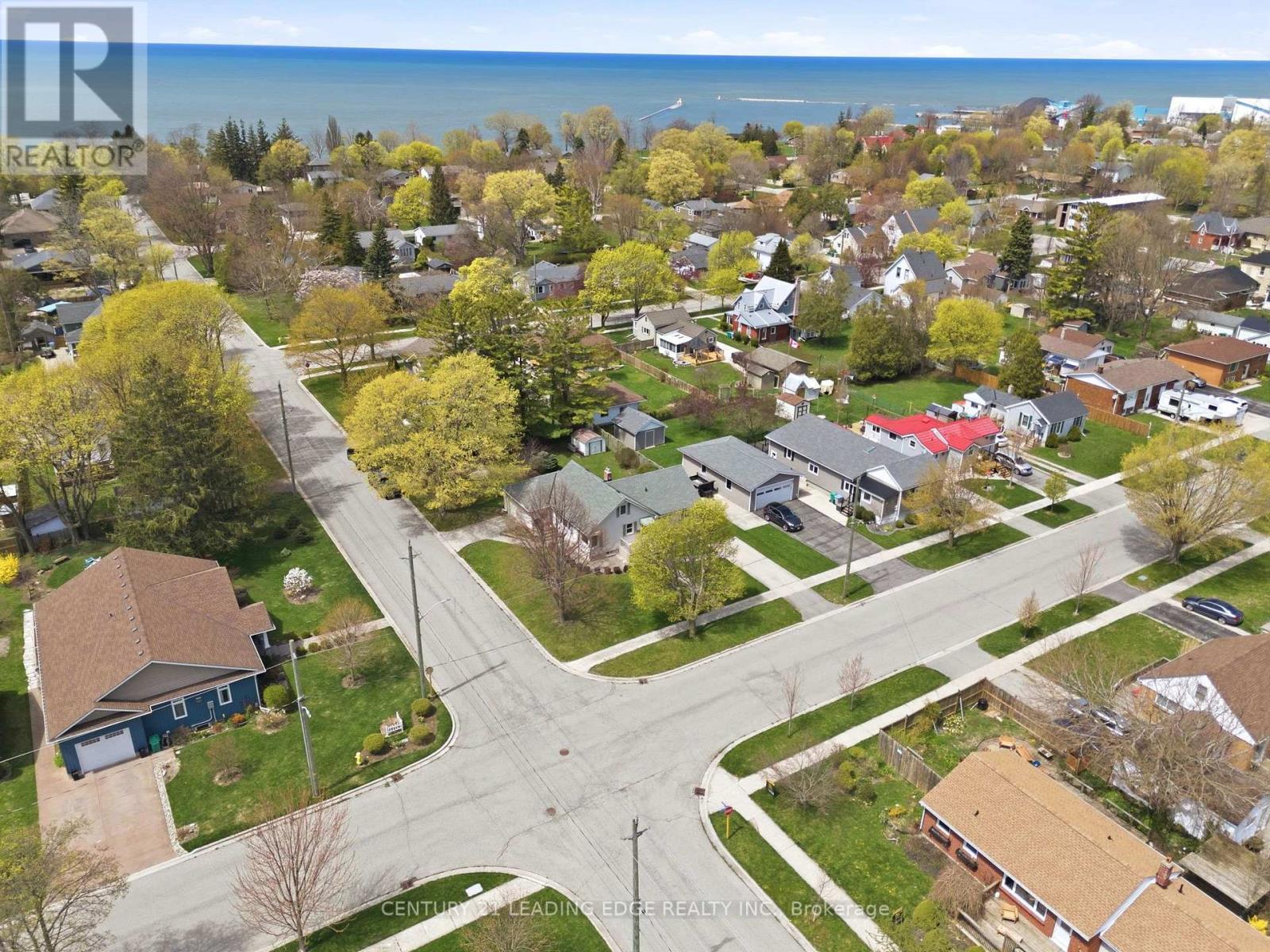 160 WIDDER STREET - 48