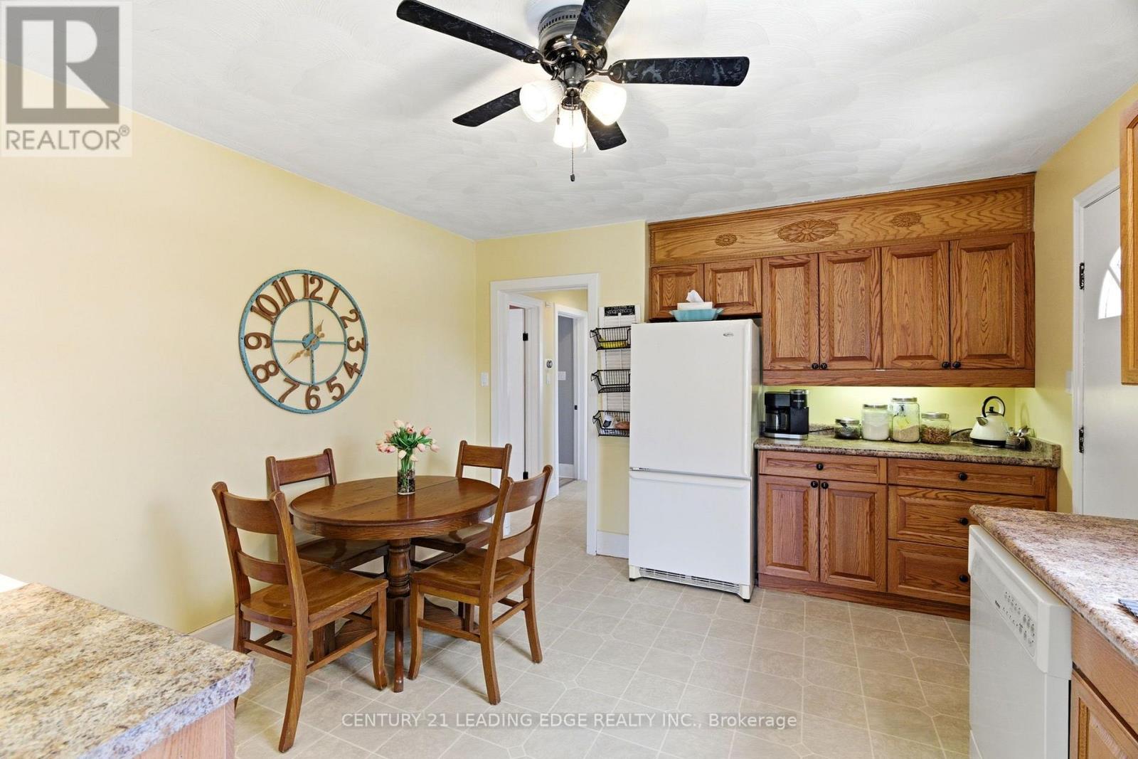 160 WIDDER STREET - 8