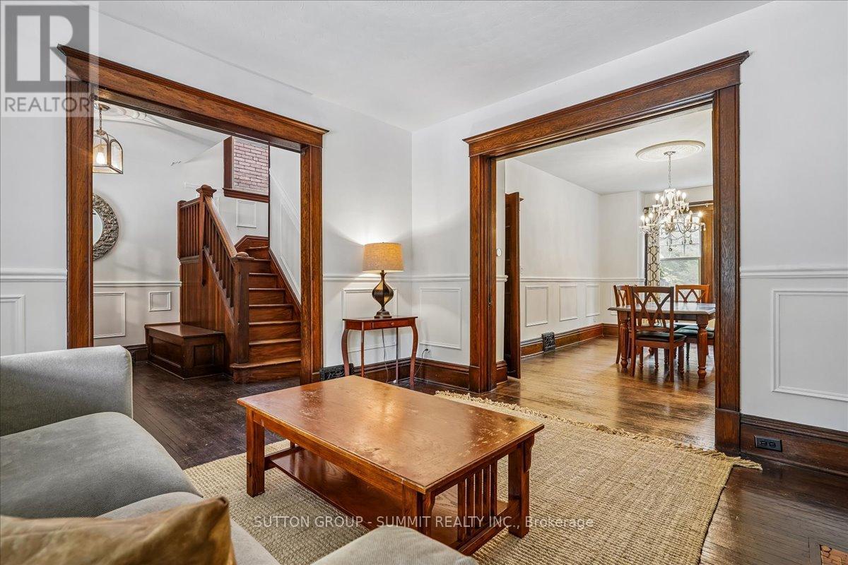 33 SAINT CLAIR AVENUE - 11