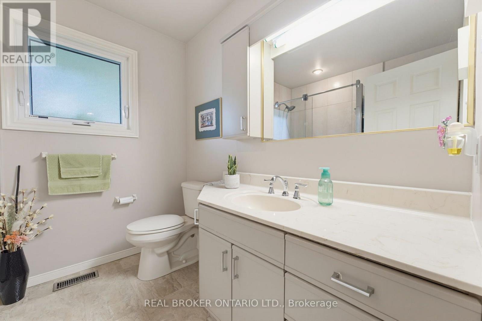 13 BLUEBIRD PLACE - 17