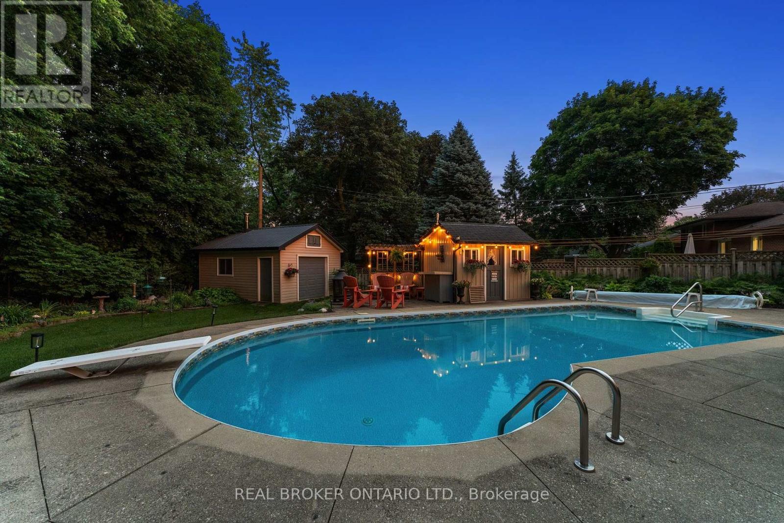 13 BLUEBIRD PLACE - 25