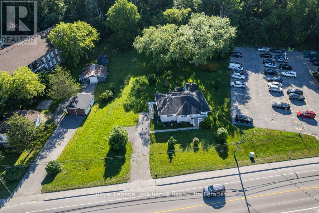 395 SIDNEY STREET - 29