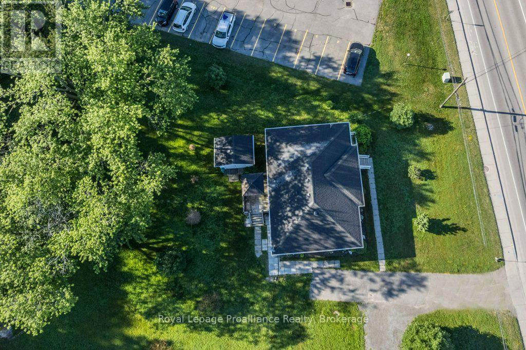 395 SIDNEY STREET - 30