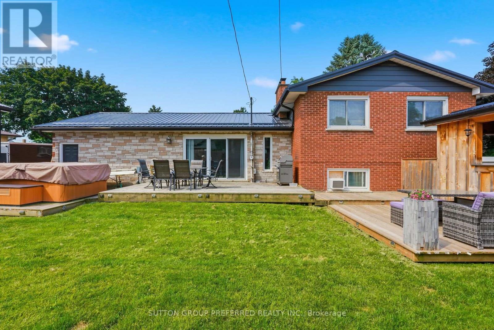 264 CHITTICK CRESCENT - 41