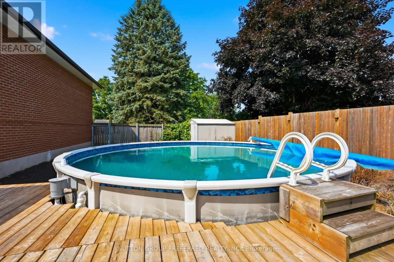 264 CHITTICK CRESCENT - 44