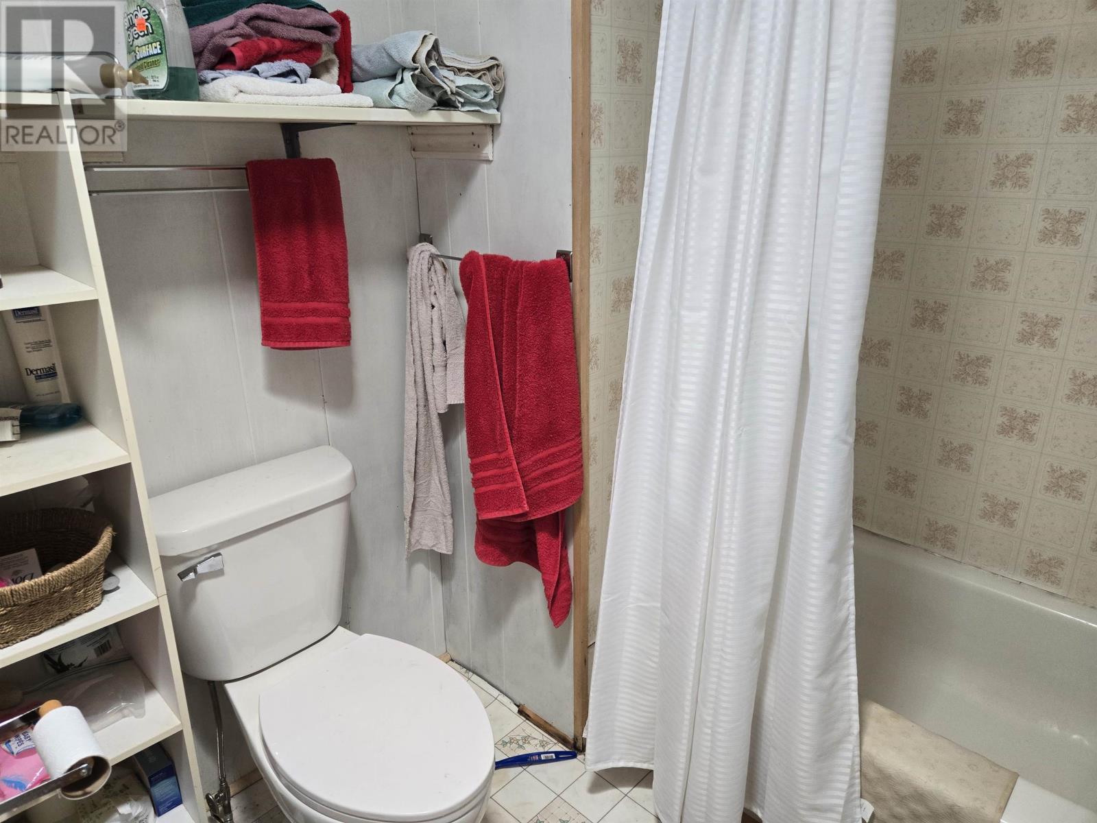 44 Summer Village Road - 11