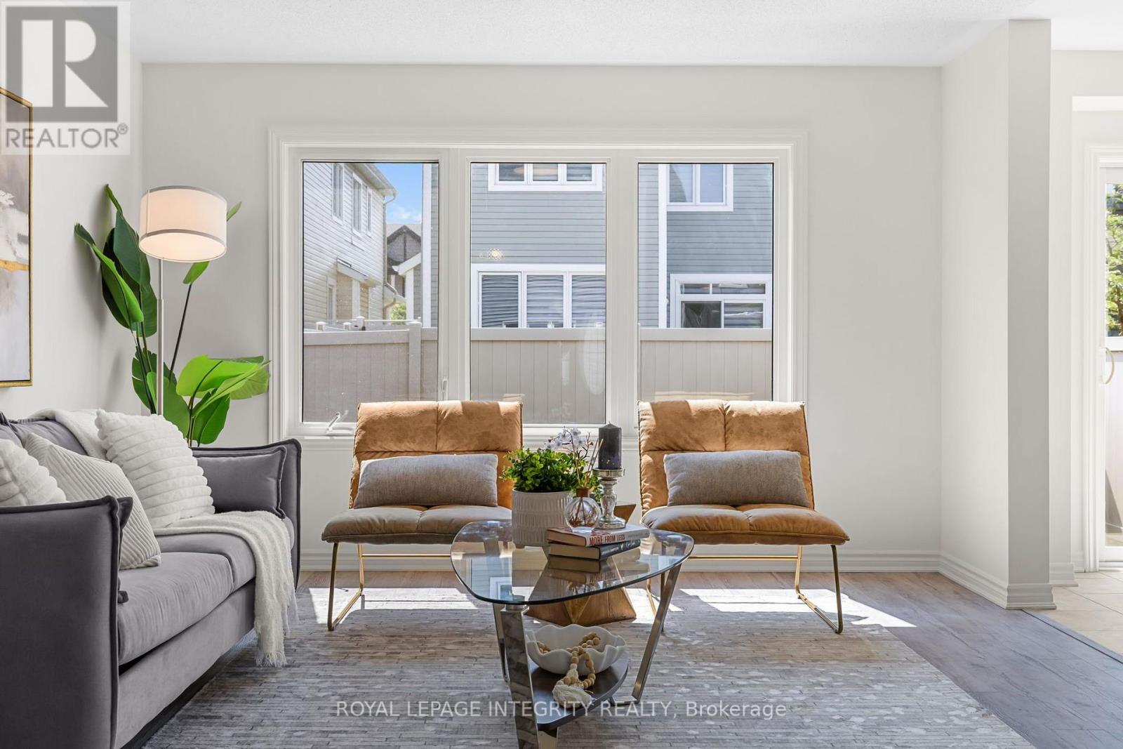 1002 LABURNUM WALK, Ottawa. Luxury613. By Peter Sagos - Image 9