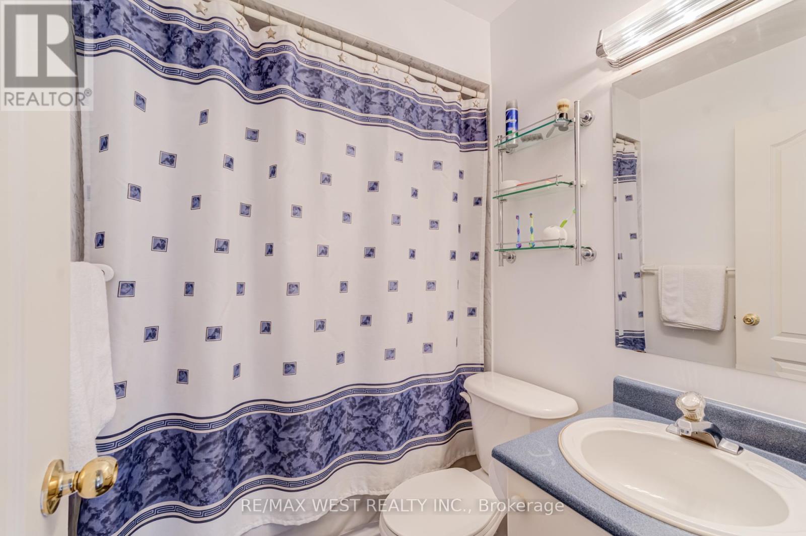 55 PAVIN CRESCENT - 29