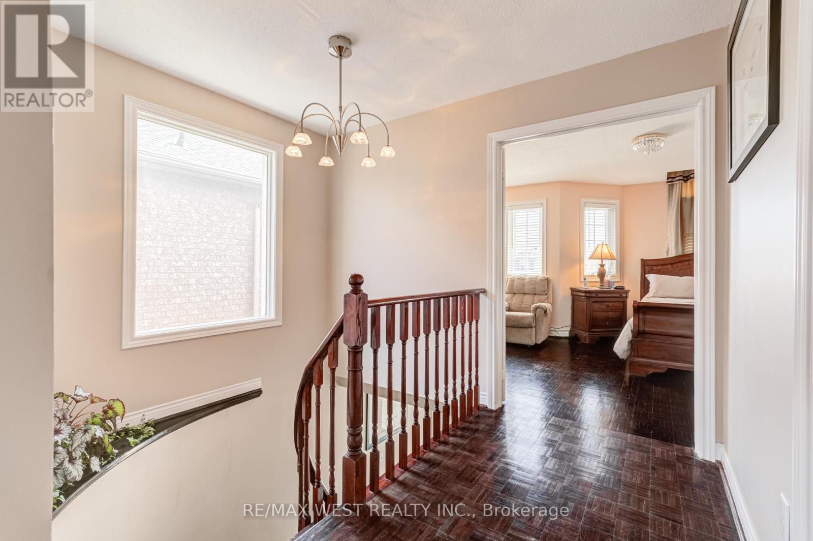 55 PAVIN CRESCENT - 17