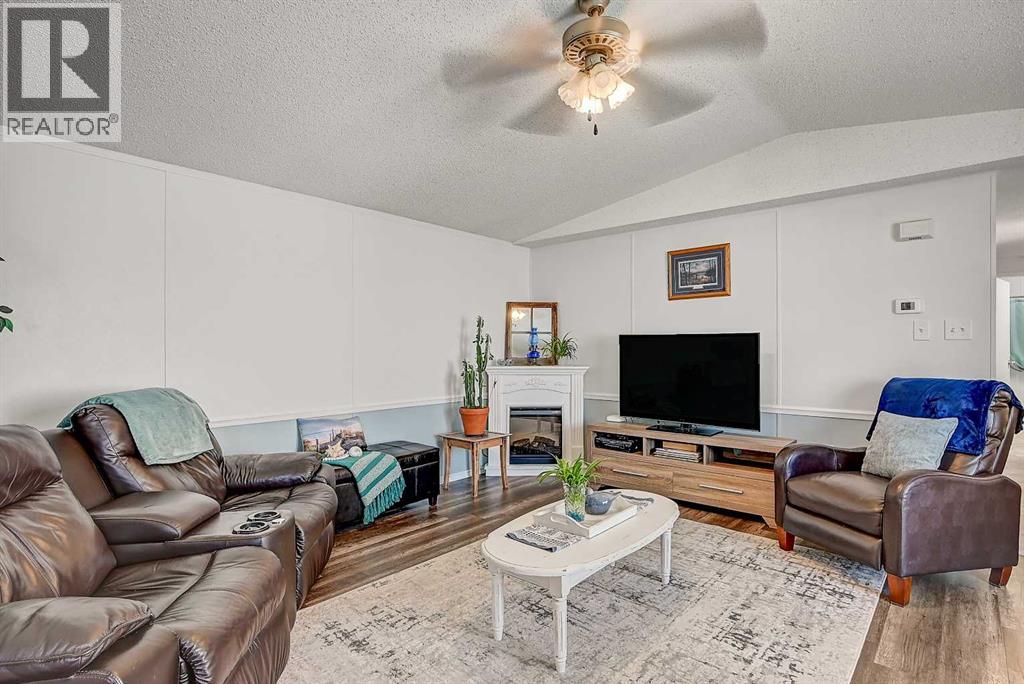 653 Carley Close - 10